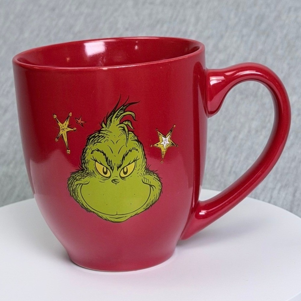 Dr Seuss The Grinch Red Ceramic Coffee Mug 2022 Holiday Christmas Tea Cup M114